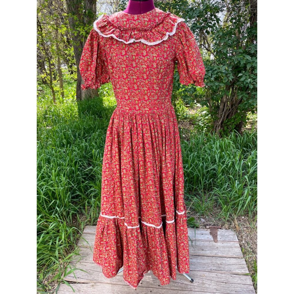 Vintage 1970s Peasant Maxi Dress Burgundy Cotton Paisley Flare - Picture 2 of 16